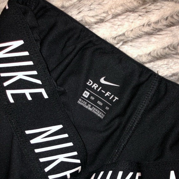 Nike shorts - Picture 2 of 2